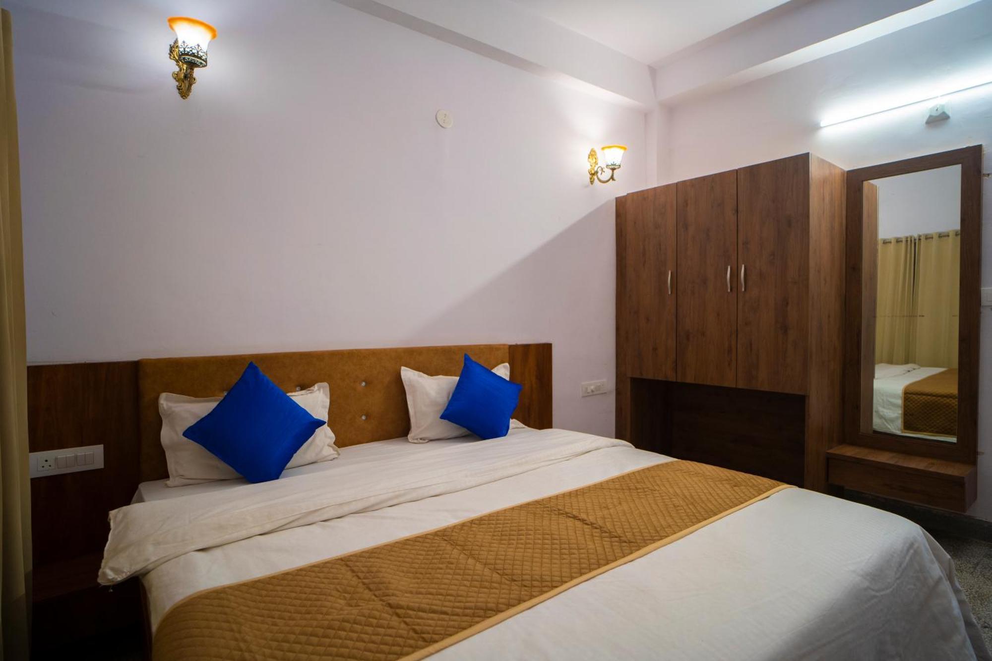 Devdarshan Hotel & Restaurant Udaipur Eksteriør bilde