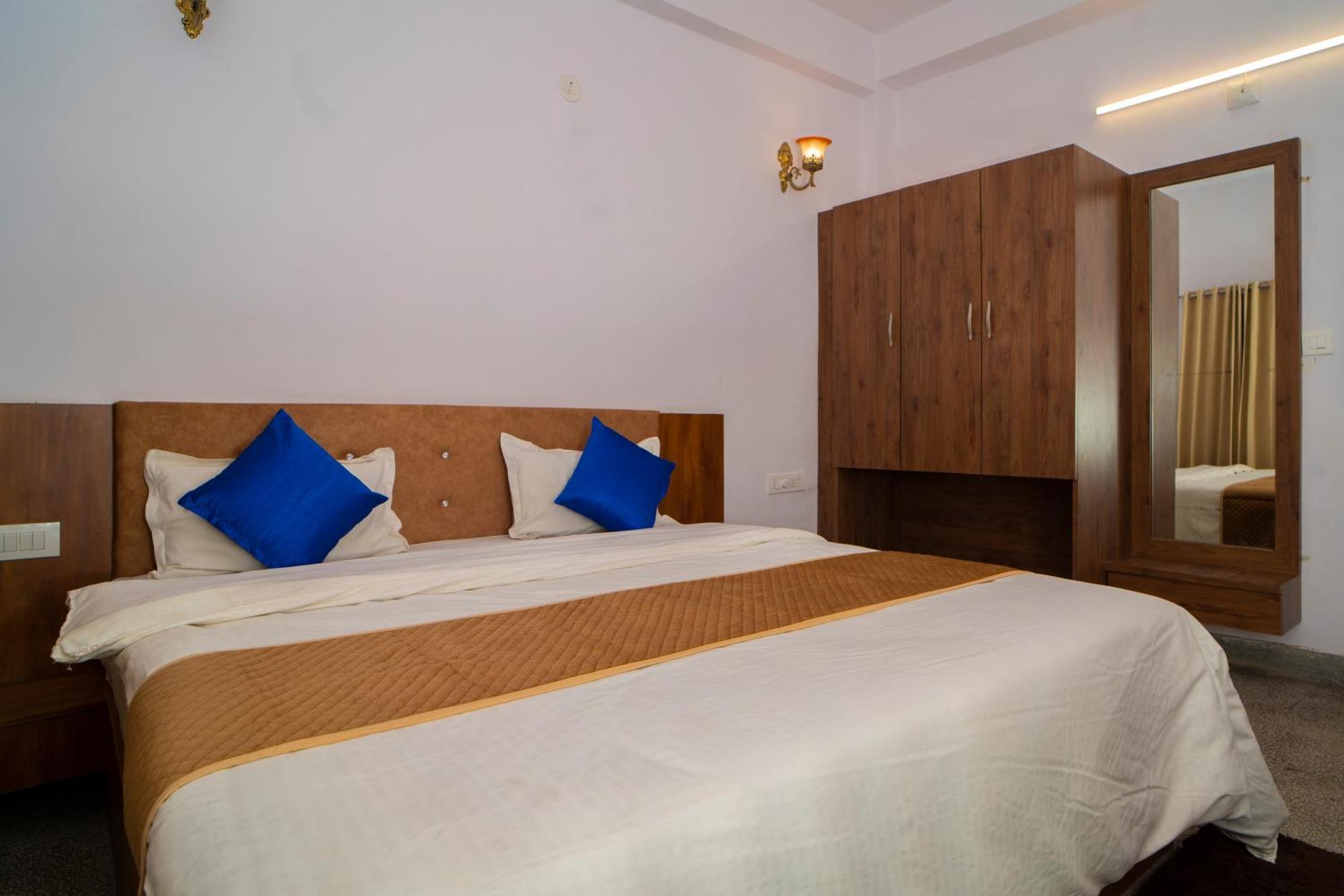 Devdarshan Hotel & Restaurant Udaipur Eksteriør bilde