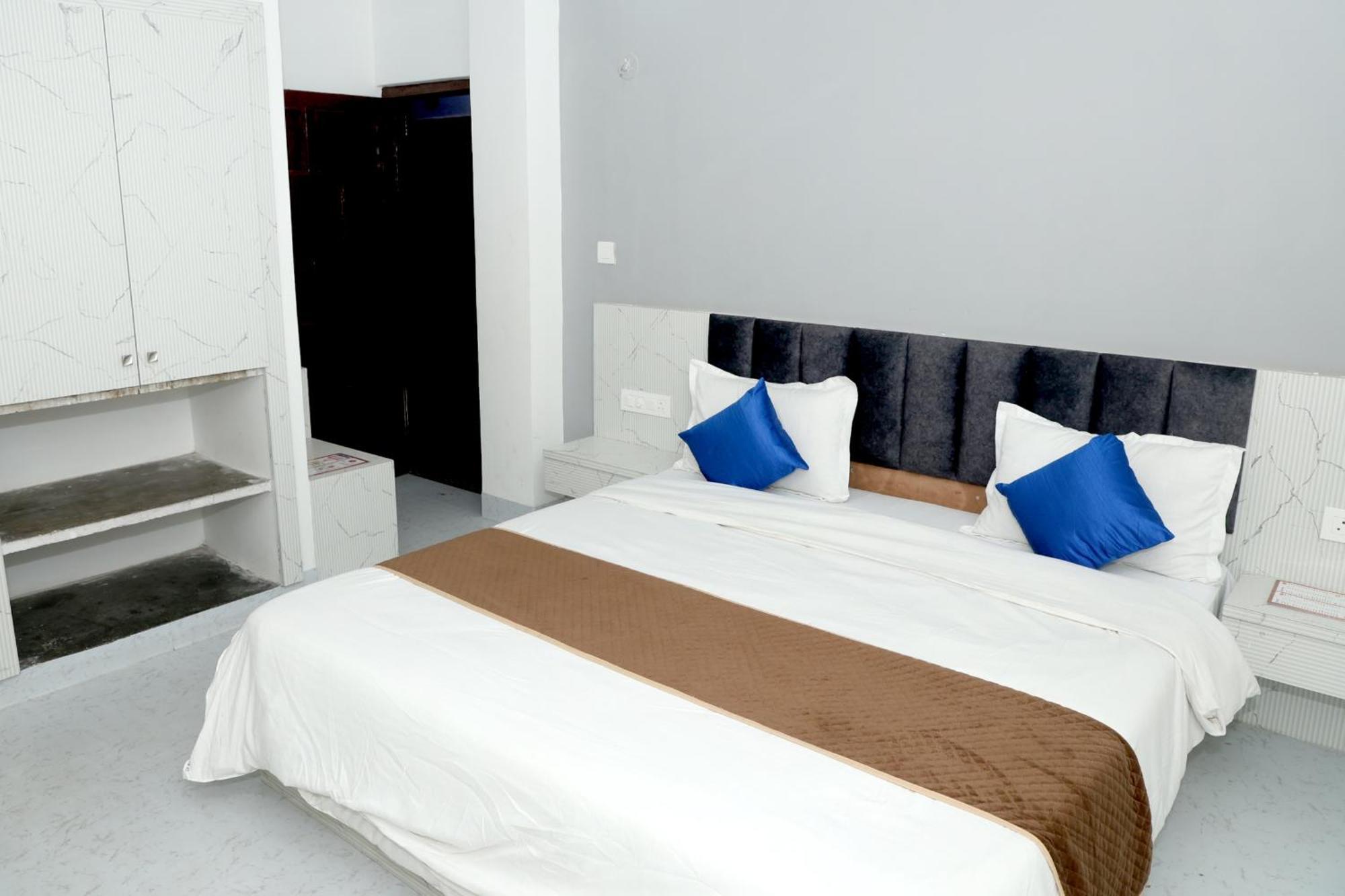 Devdarshan Hotel & Restaurant Udaipur Eksteriør bilde