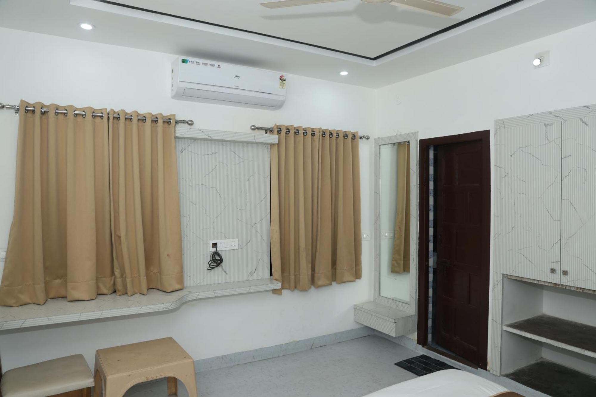 Devdarshan Hotel & Restaurant Udaipur Eksteriør bilde