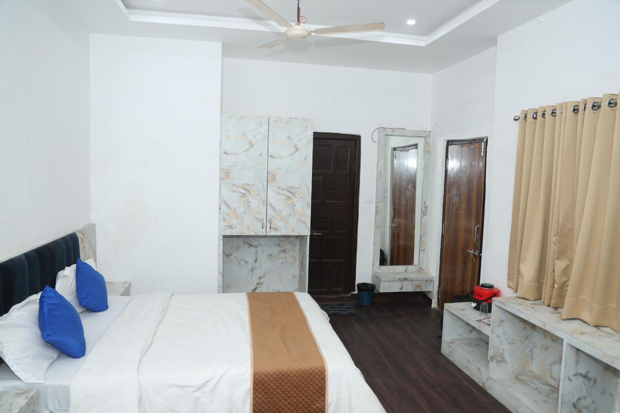 Devdarshan Hotel & Restaurant Udaipur Eksteriør bilde