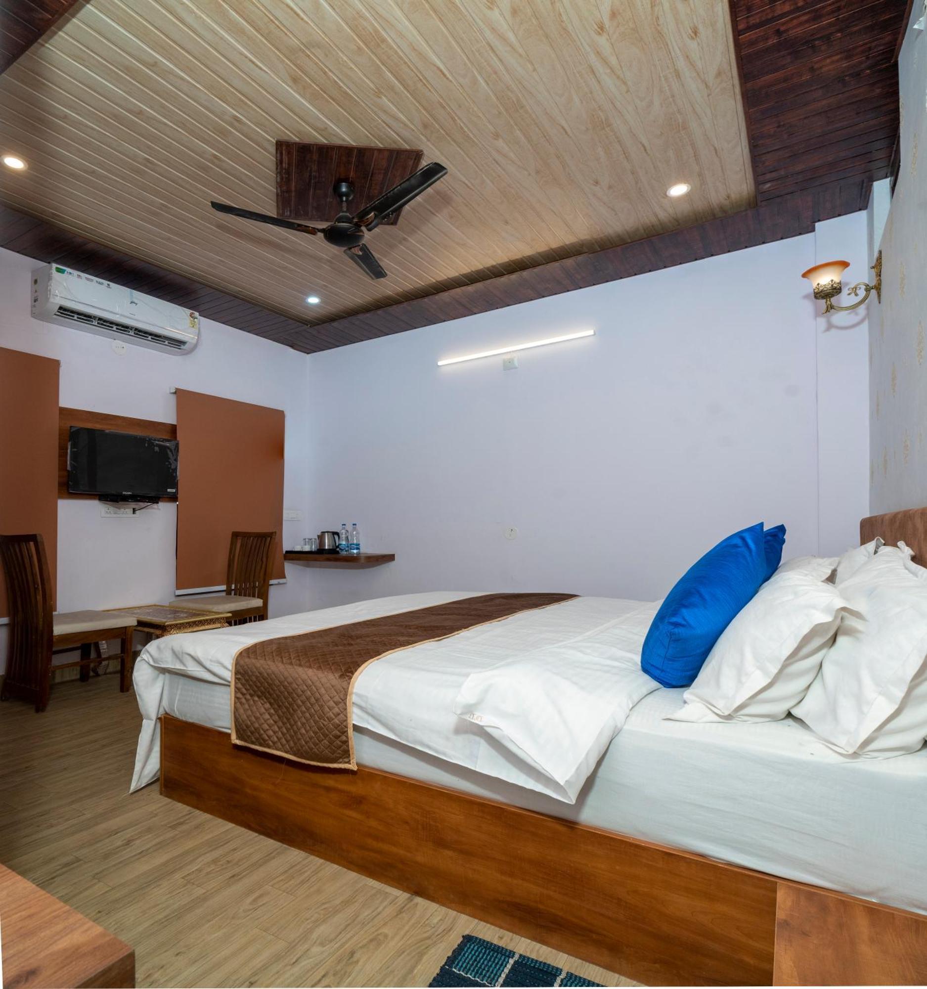 Devdarshan Hotel & Restaurant Udaipur Eksteriør bilde